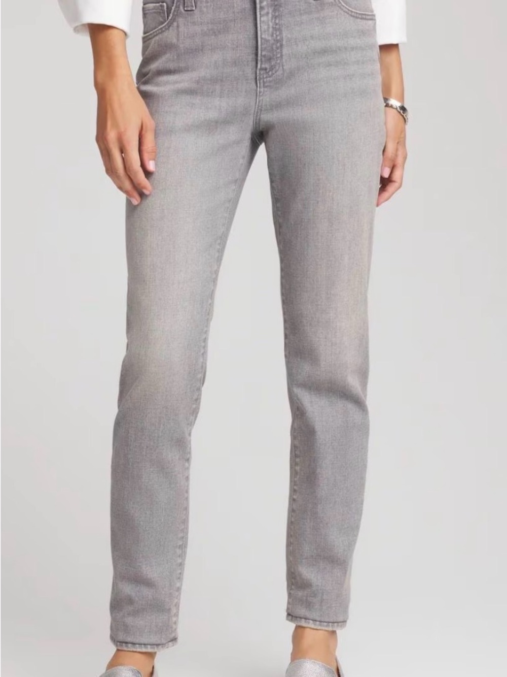 Chico's Women's Skinny Jeans in Light Gray Wash